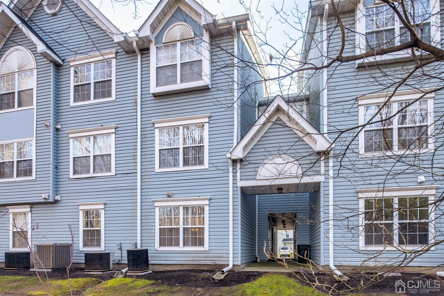 167 Prestwick Way, Unit 167 Edison, NJ 08820 - Photo 18 of 20 Gallery Image 18