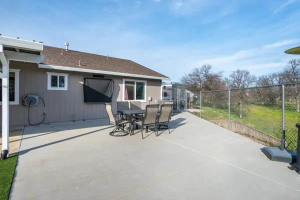$399,000 | 1837 Stetson Way, Redding, CA 96003