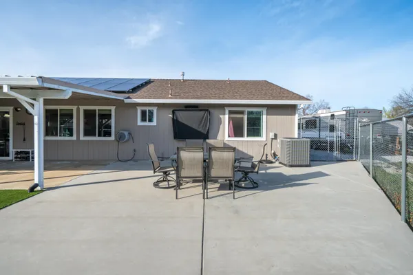 $399,000 | 1837 Stetson Way, Redding, CA 96003