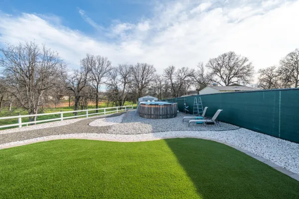 $399,000 | 1837 Stetson Way, Redding, CA 96003