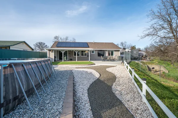 $399,000 | 1837 Stetson Way, Redding, CA 96003