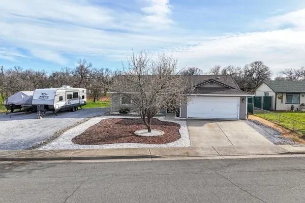 $399,000 | 1837 Stetson Way, Redding, CA 96003