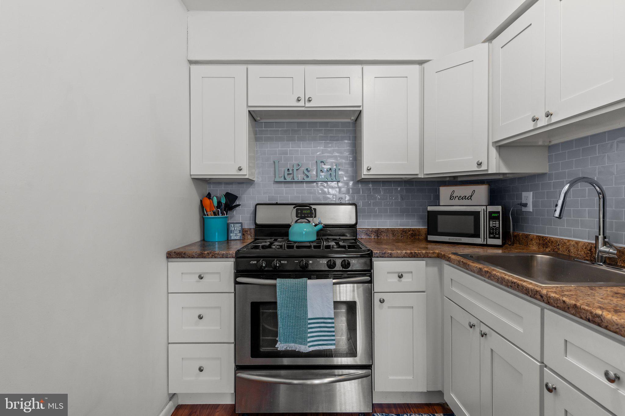 3868 Fairdale Road Philadelphia, PA 19154 - Photo 8 of 24 Gallery Image 8