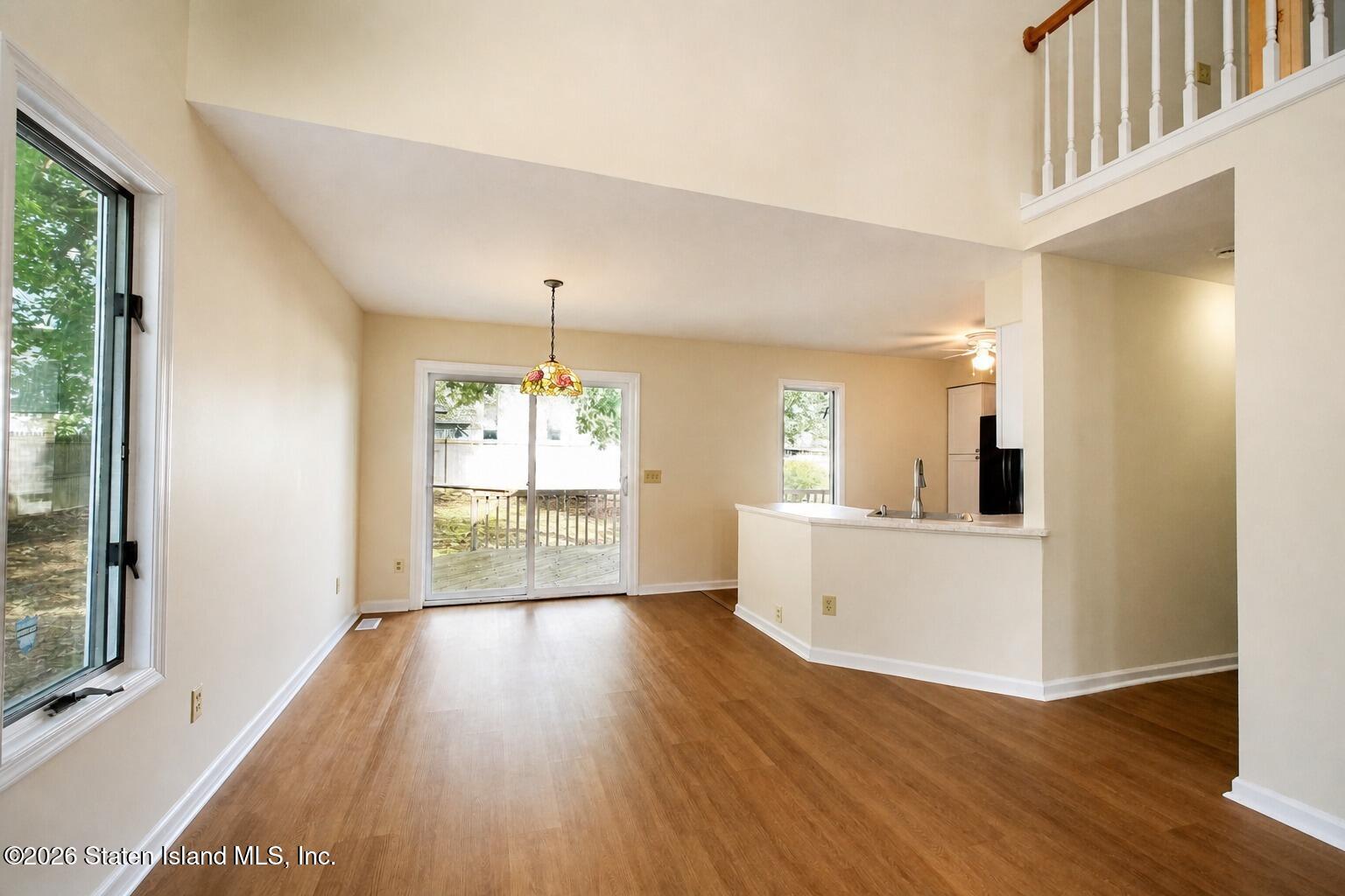 269 Privateer Road Manahawkin, NJ 08050 - Photo 10 of 37 Dining Area
