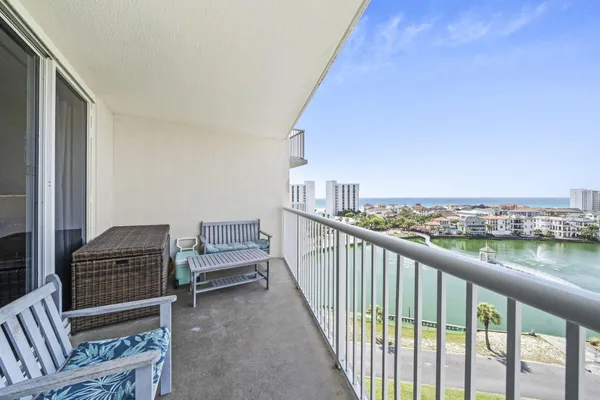 $499,000 | 970 Highway 98, Unit 806, Destin, FL 32541
