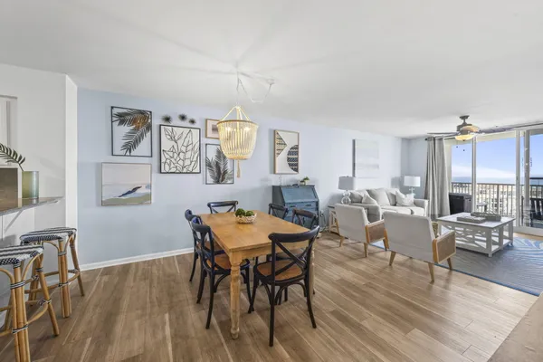 $499,000 | 970 Highway 98, Unit 806, Destin, FL 32541