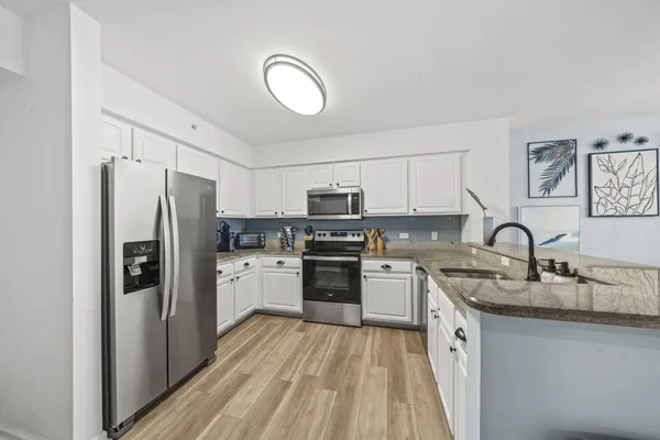 $499,000 | 970 Highway 98, Unit 806, Destin, FL 32541