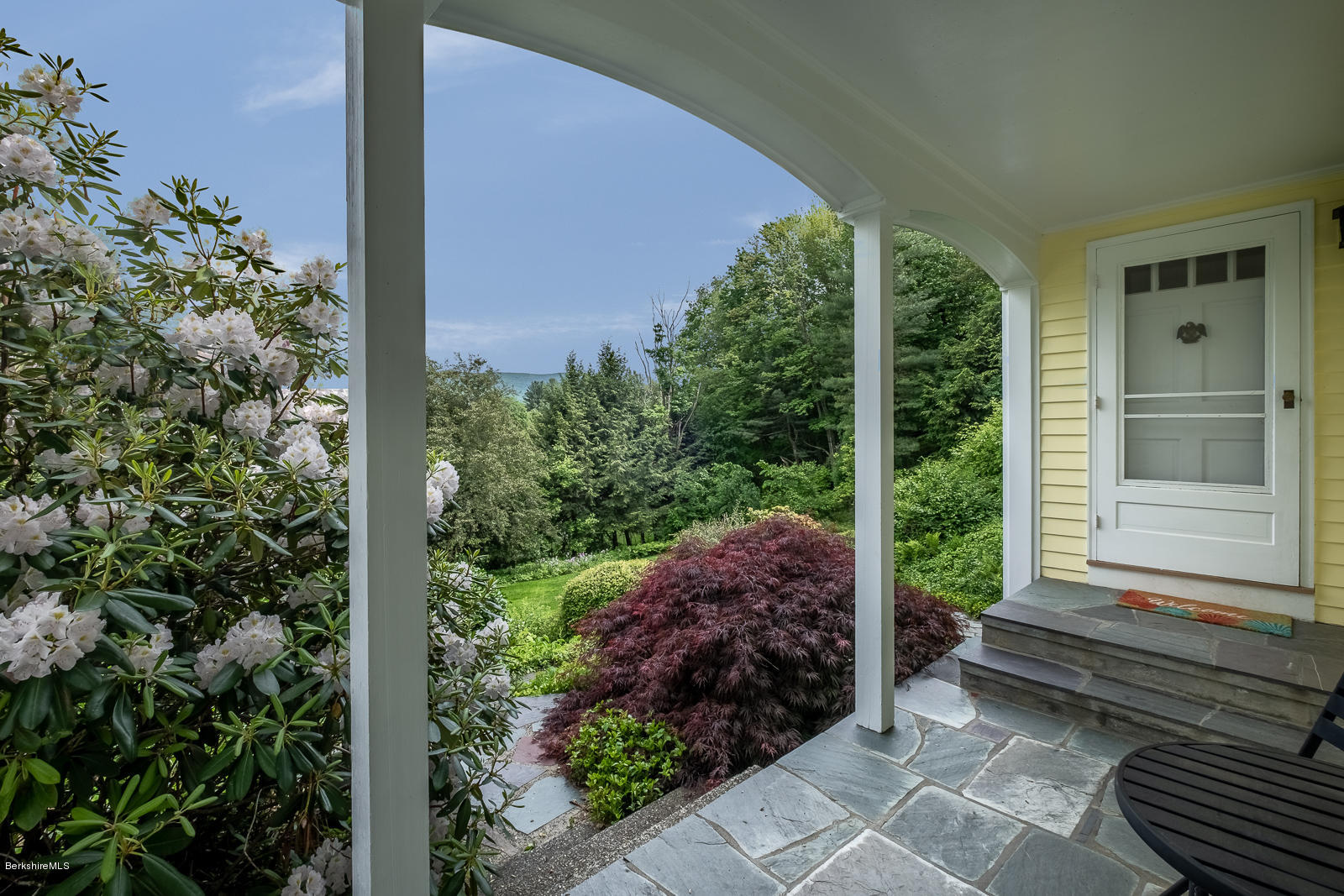 29 Hawthorne Road Williamstown, MA 01267 - Photo 5 of 40 Front porch