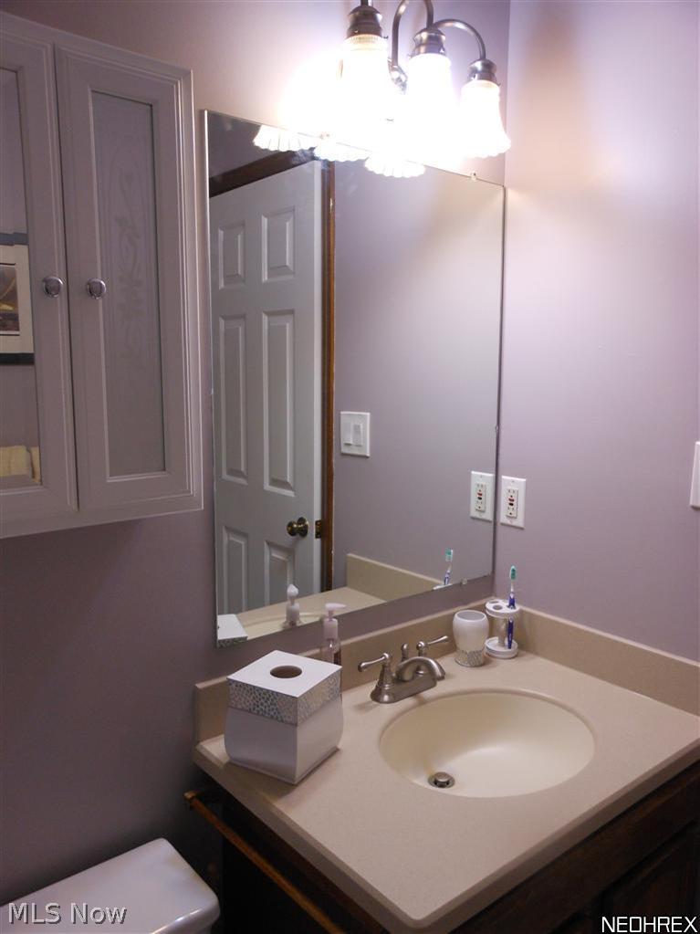22542 Center Ridge Road Rocky River, OH 44116 - Photo 20 of 25 Gallery Image 20