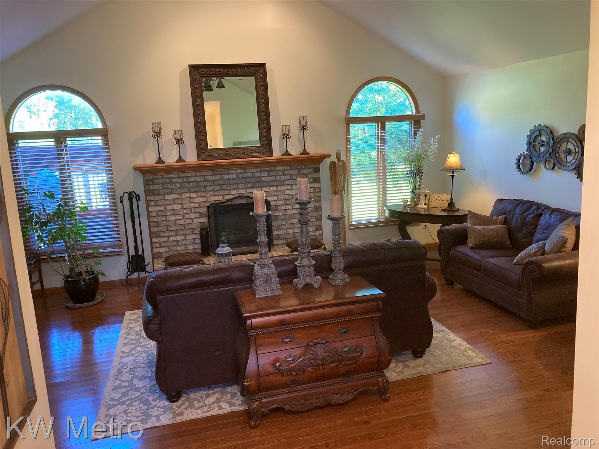 7555 Rider Road Imlay City, MI 48444 - Photo 3 of 8 IMG_8844 (1).jpg