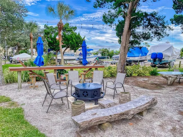 $3,500 | 400 Bouchelle Drive, Unit 101, New Smyrna Beach, FL 32169