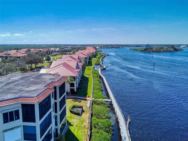 $3,500 | 400 Bouchelle Drive, Unit 101, New Smyrna Beach, FL 32169