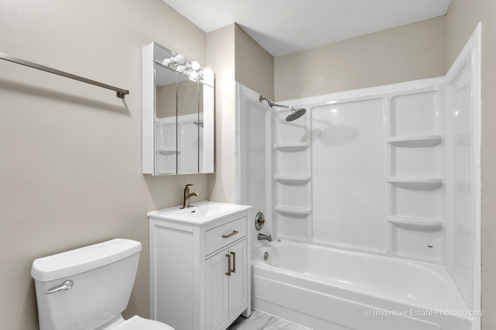 2506 West Algonquin Road, Unit 18 Rolling Meadows, IL 60008 - Photo 16 of 21
