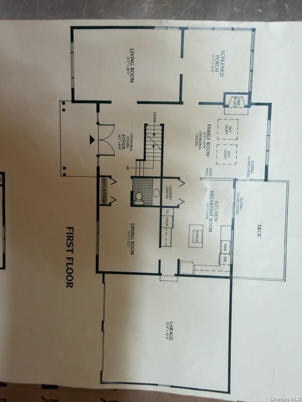 4 Greenlawn Road Cortlandt Manor, NY 10567 - Photo 21 of 24 View of room layout