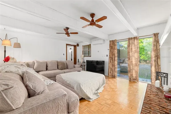 $365,000 | 505 Northwest 37 Place, Gainesville, FL 32609