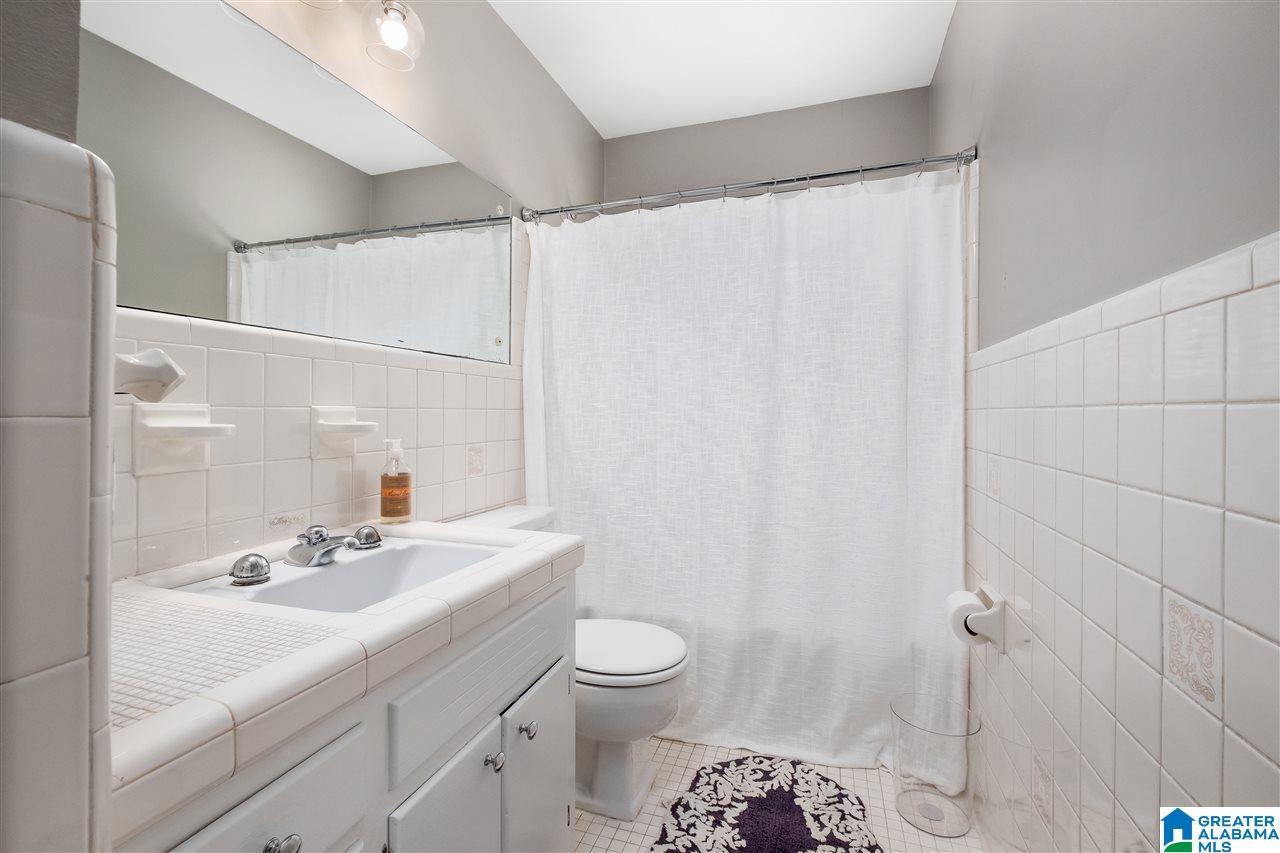 4329 Mountaindale Road Birmingham, AL 35213 - Photo 16 of 29