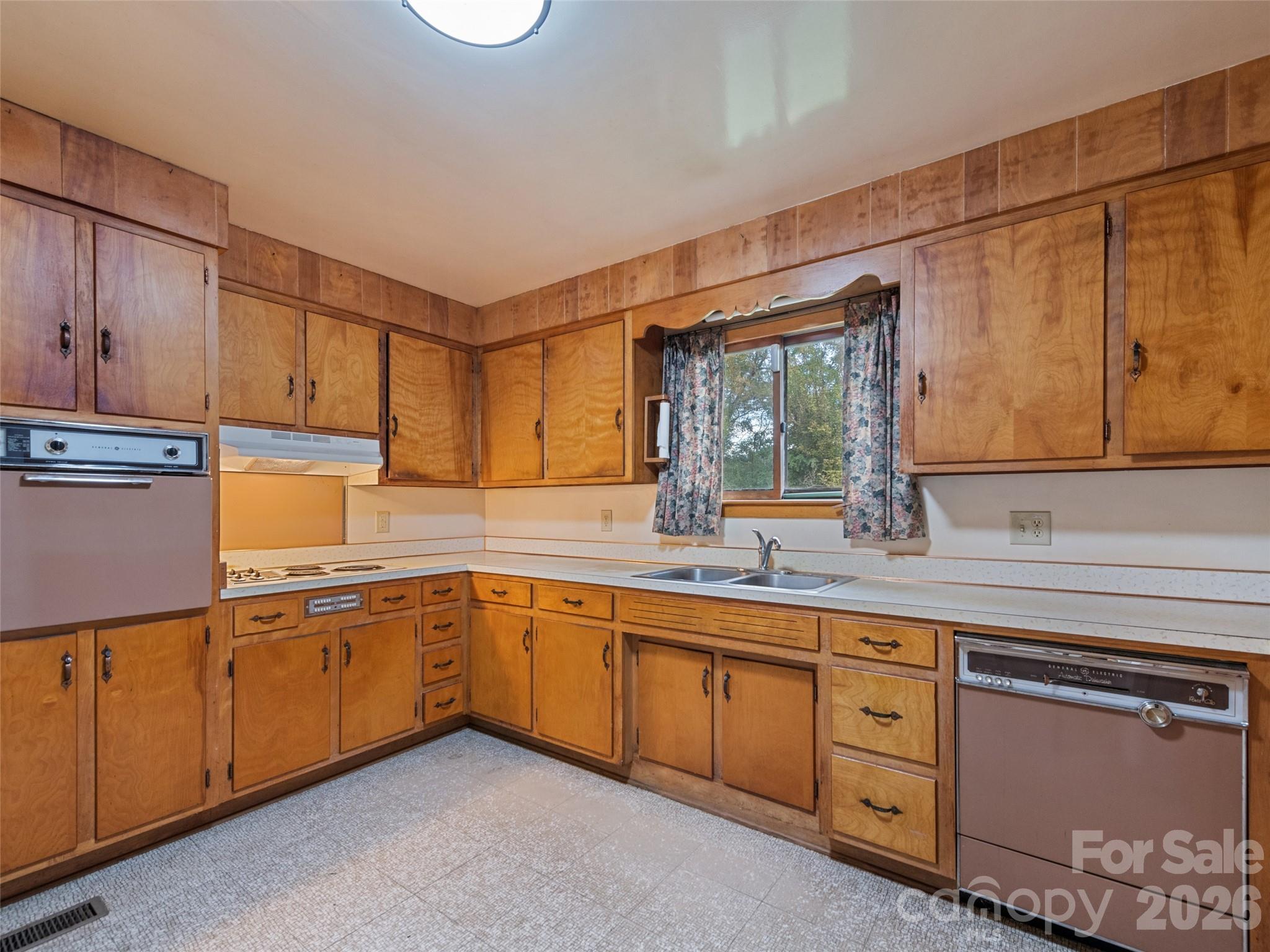 2968 Dutch Cove Road Canton, NC 28716 - Photo 13 of 30 Gallery Image 13