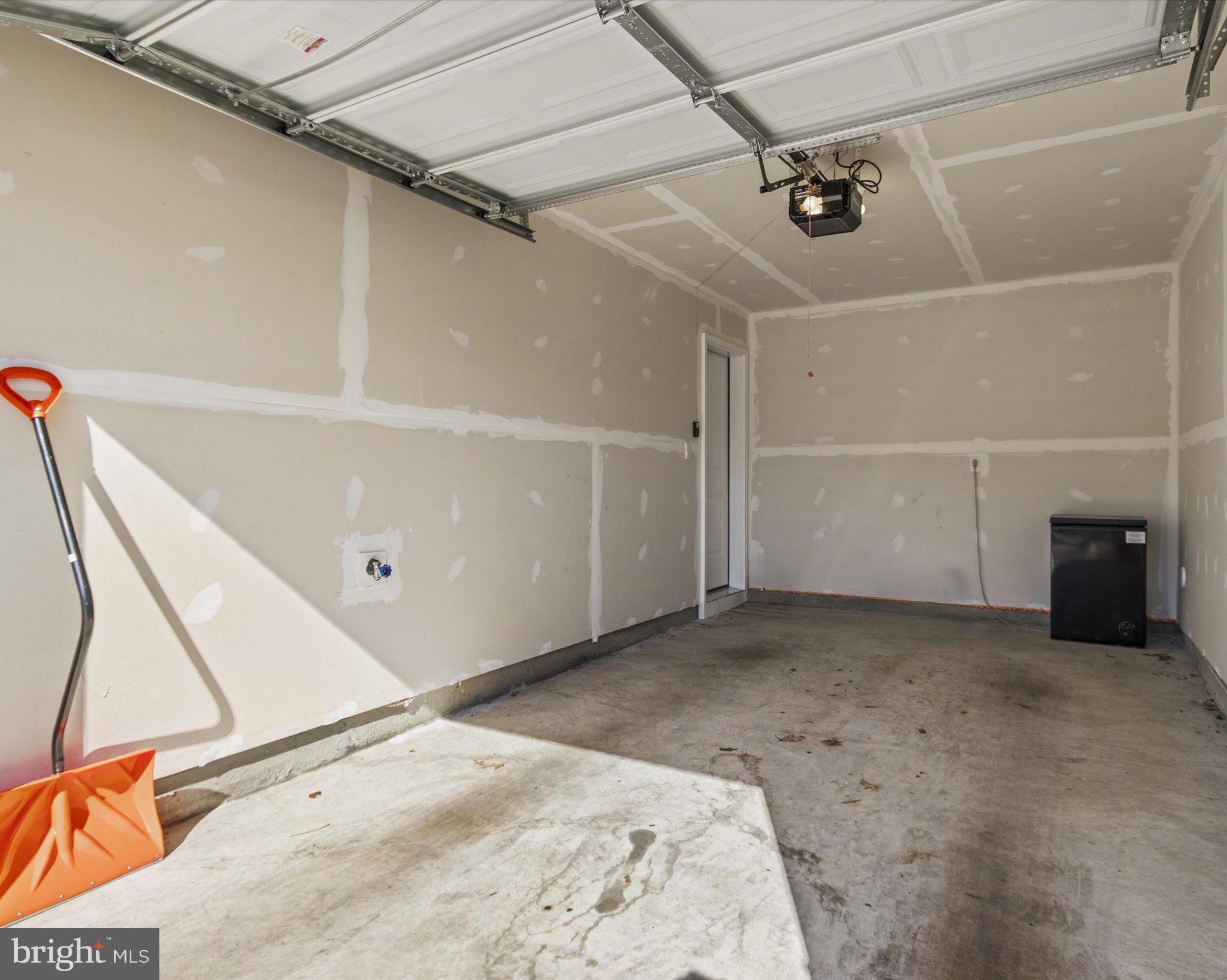 6610 Bullrush Court Clinton, MD 20735 - Photo 22 of 22 a view of a room with an empty space