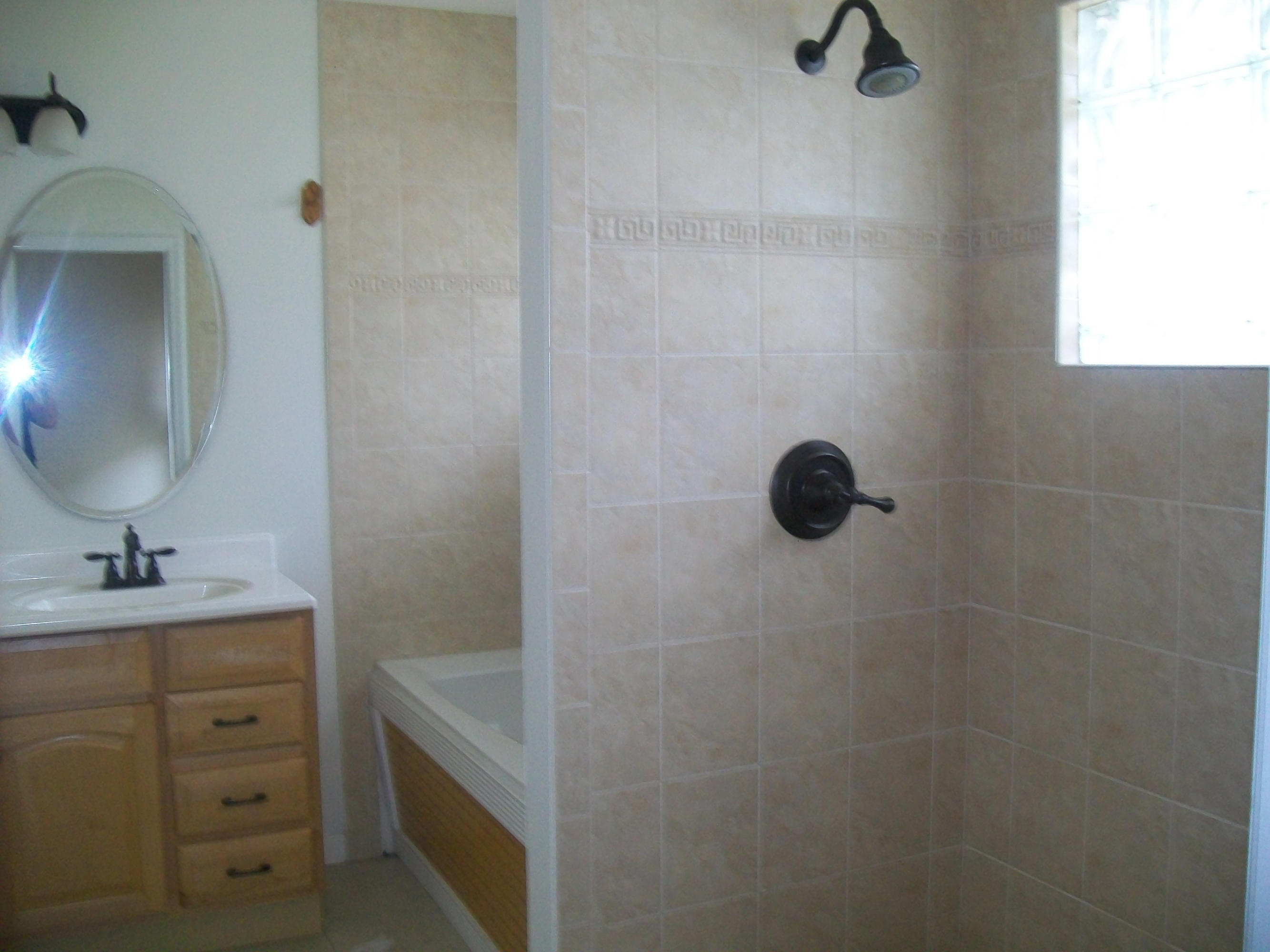 2913 Southeast Bella Road Port St. Lucie, FL 34984 - Photo 13 of 26 master bath