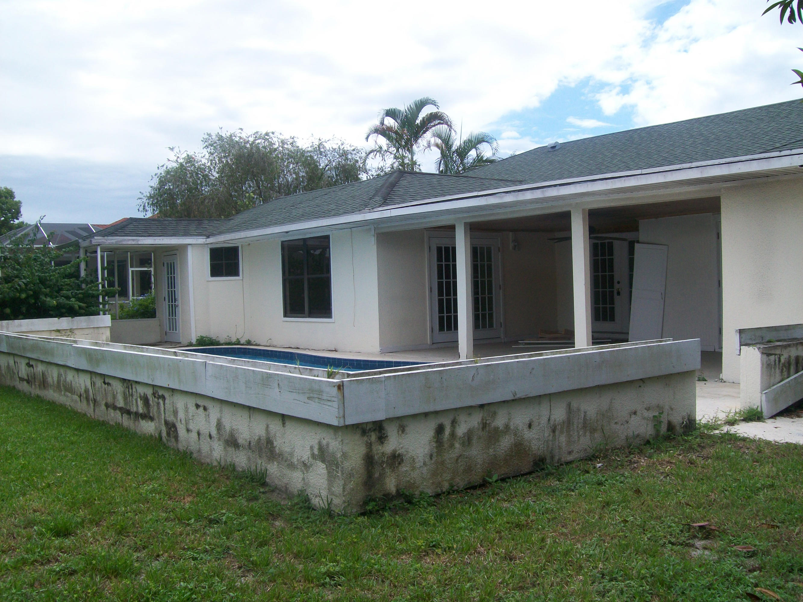2913 Southeast Bella Road Port St. Lucie, FL 34984 - Photo 21 of 26 back