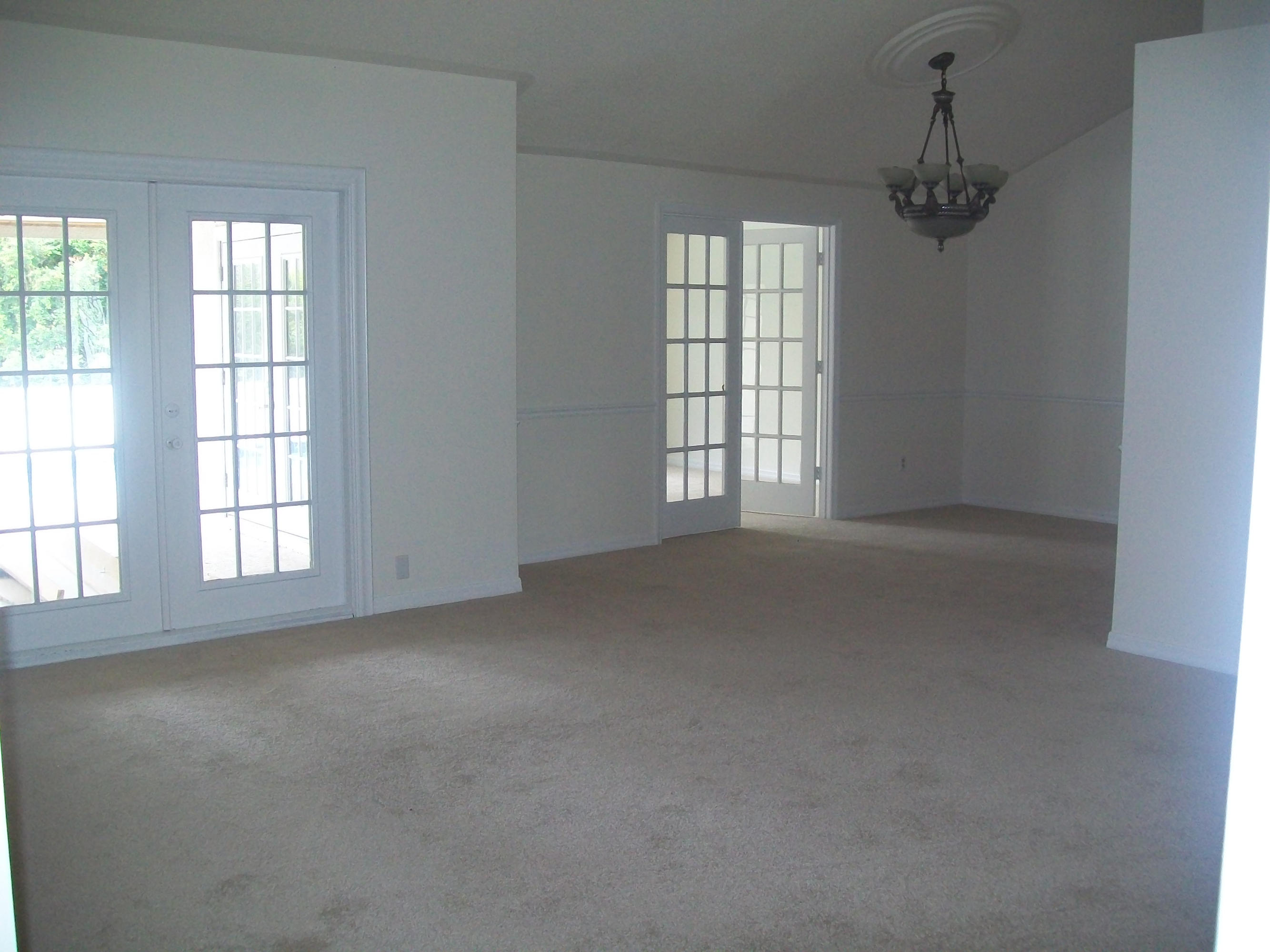 2913 Southeast Bella Road Port St. Lucie, FL 34984 - Photo 5 of 26 living and dining