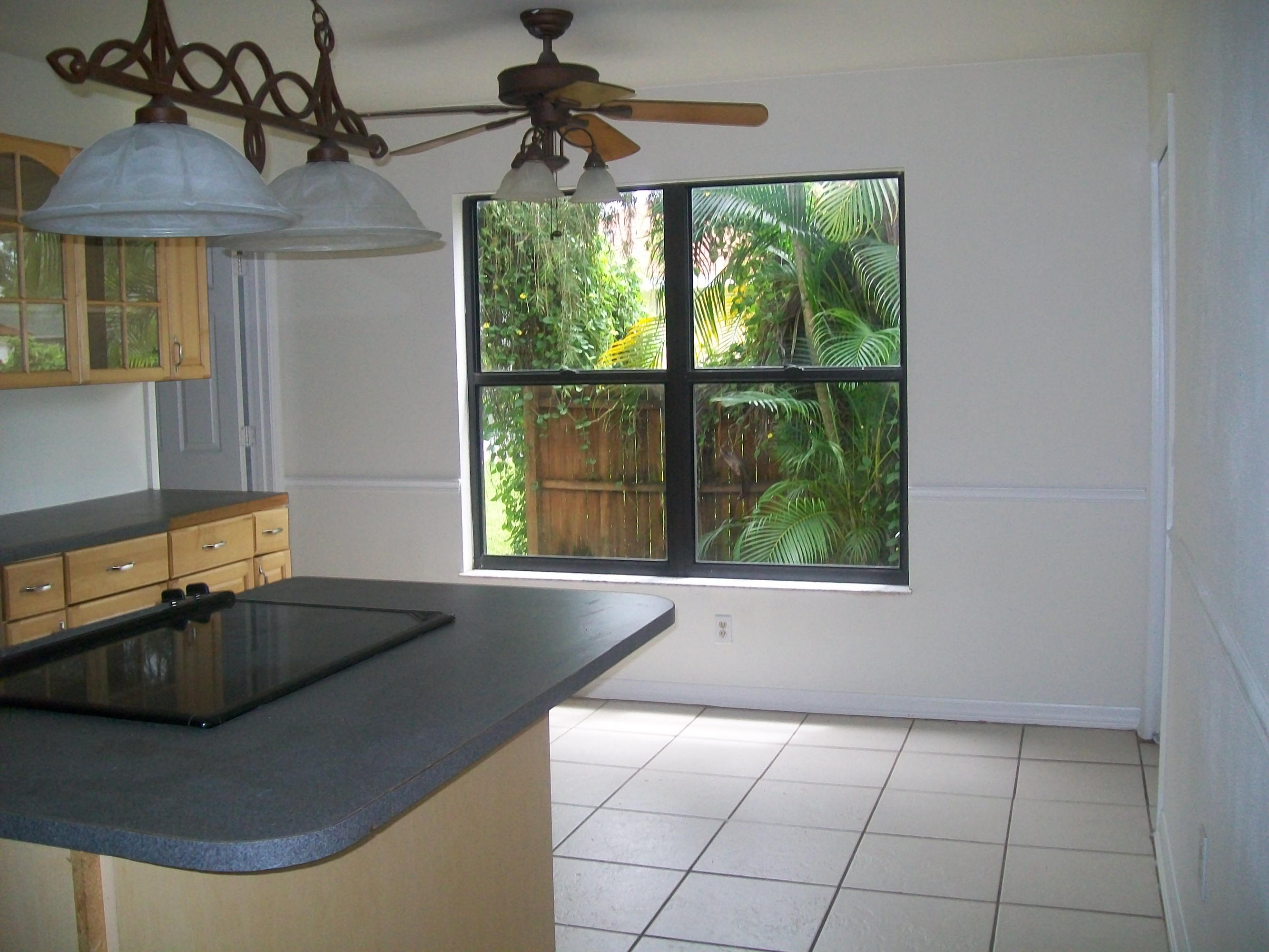 2913 Southeast Bella Road Port St. Lucie, FL 34984 - Photo 8 of 26 eat in kitchen