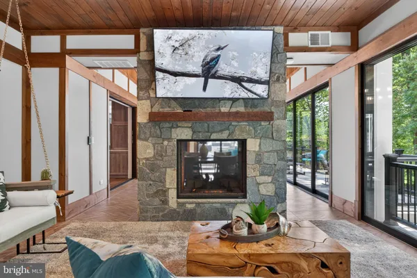 $4,250,000 | 127 Thurgood Street, Gaithersburg, MD 20878