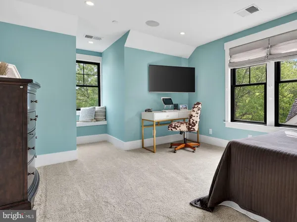 $4,250,000 | 127 Thurgood Street, Gaithersburg, MD 20878