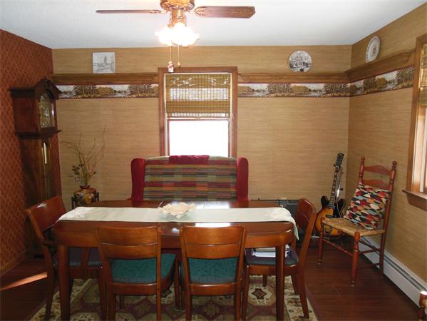 207 Hubbardston Road Templeton, MA 01468 - Photo 16 of 19 a dining room with furniture and window