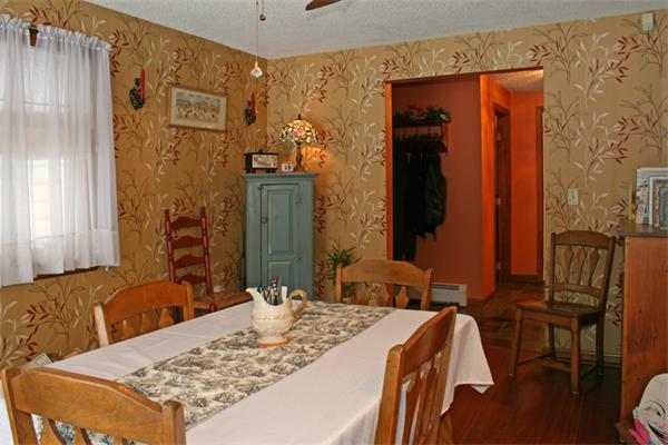 207 Hubbardston Road Templeton, MA 01468 - Photo 5 of 19 a bedroom with a bed and dresser