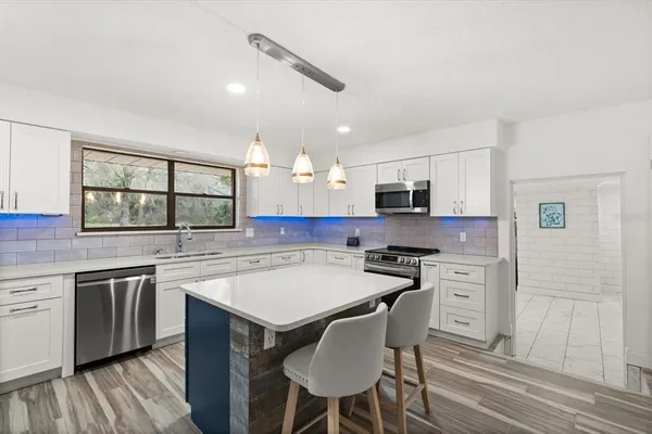 $429,999 | 1511 Riveredge Court, Astor, FL 32102