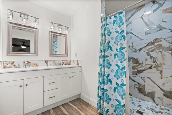 $429,999 | 1511 Riveredge Court, Astor, FL 32102