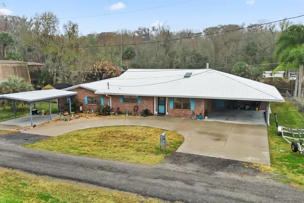 $429,999 | 1511 Riveredge Court, Astor, FL 32102