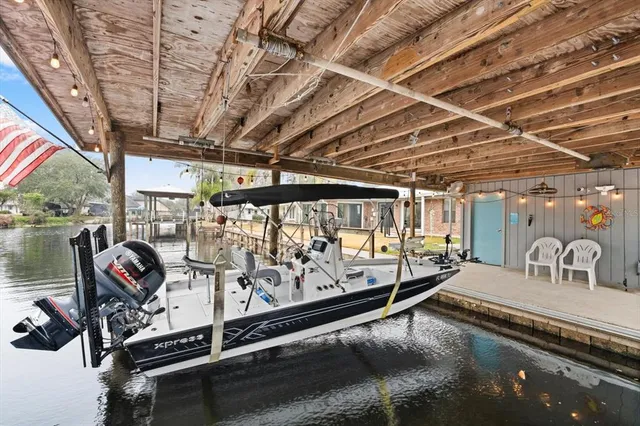 $475,000 | 1511 Riveredge Court, Astor, FL 32102