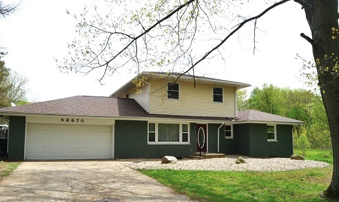 58870 Magnolia Road South Bend, IN 46614 - Photo 1 of 36 Gallery Image 1