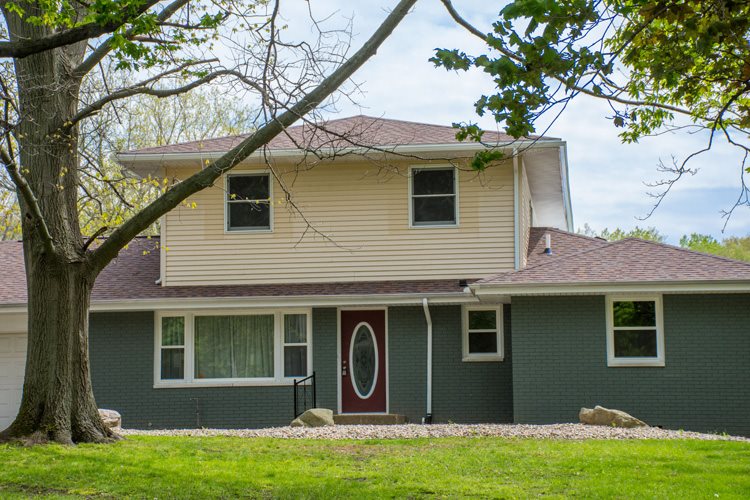 58870 Magnolia Road South Bend, IN 46614 - Photo 3 of 36 Gallery Image 3