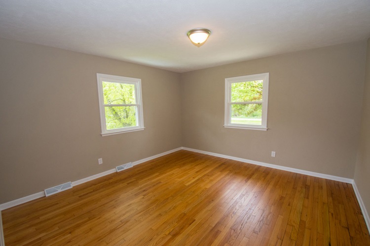 58870 Magnolia Road South Bend, IN 46614 - Photo 22 of 36 Gallery Image 22