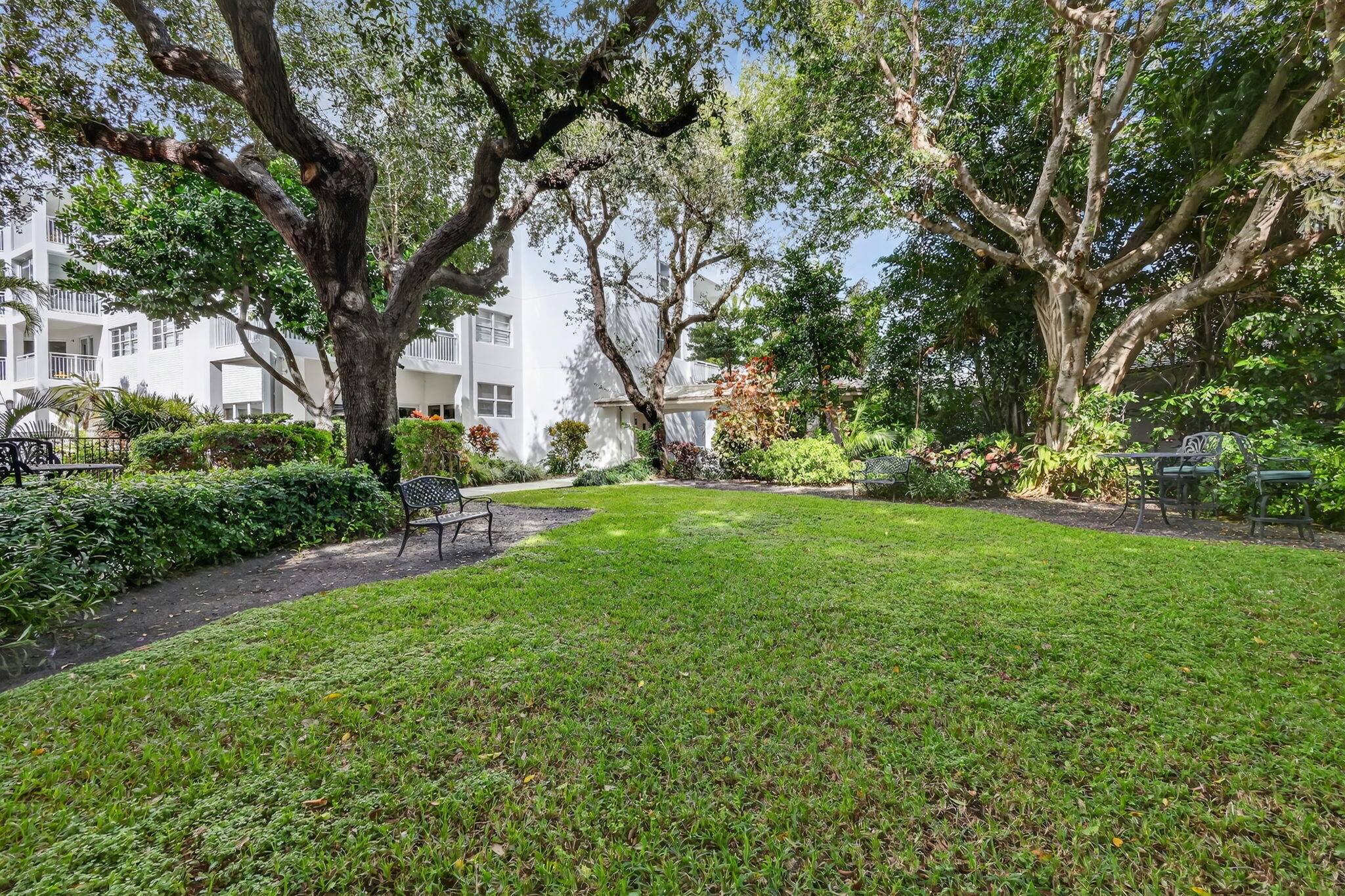 1000 Lowry Street, Unit 6J Delray Beach, FL 33483 - Photo 52 of 63 Grounds