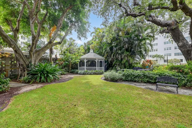 $9,750 | 1000 Lowry Street, Unit 6J, Delray Beach, FL 33483