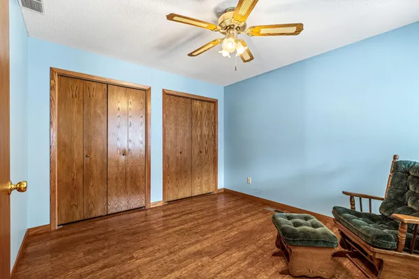 $255,000 | 1237 Hilo Avenue North, Oakdale, MN 55128