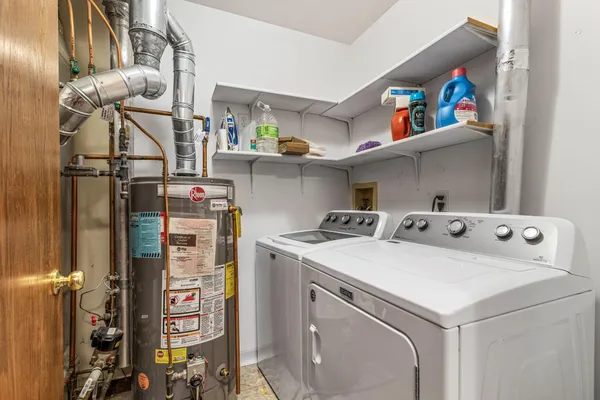 $255,000 | 1237 Hilo Avenue North, Oakdale, MN 55128