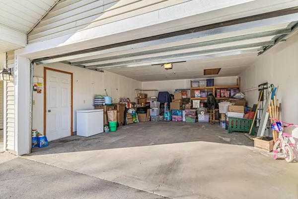 $255,000 | 1237 Hilo Avenue North, Oakdale, MN 55128