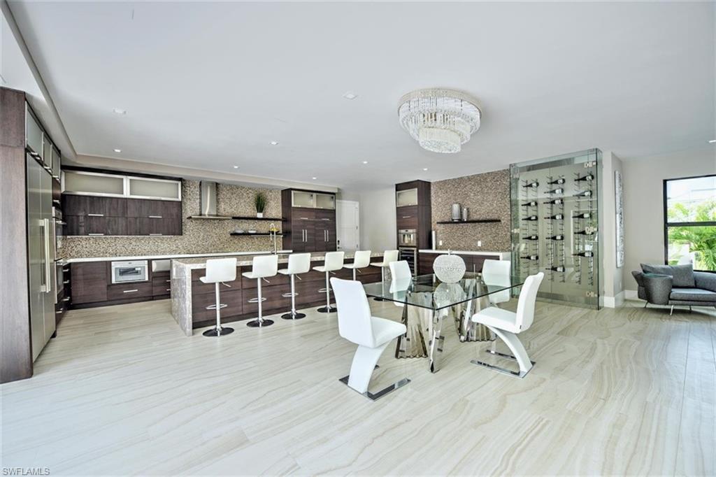 3860 Crayton Road Naples, FL 34103 - Photo 13 of 32 Dining/Kitchen/
