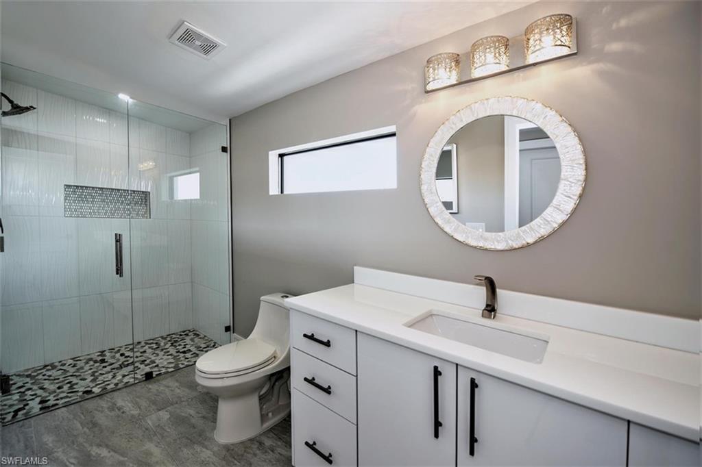 3860 Crayton Road Naples, FL 34103 - Photo 25 of 32 Roof top bathroom