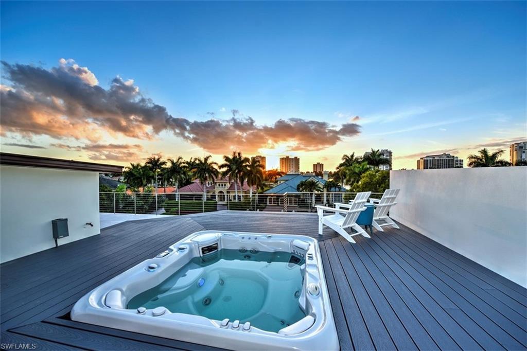 3860 Crayton Road Naples, FL 34103 - Photo 5 of 32 Rooftop Hotub