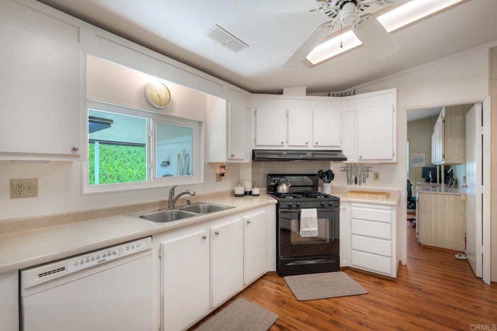 18218 Paradise Mountain Road Valley Center, CA 92082 - Photo 25 of 34