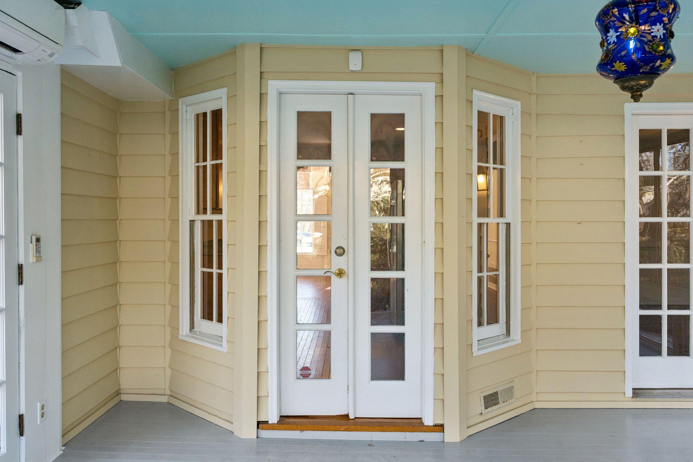 1063 Plantation Lane Mount Pleasant, SC 29464 - Photo 20 of 35 1063 Plantation Lane-KeenEye-043