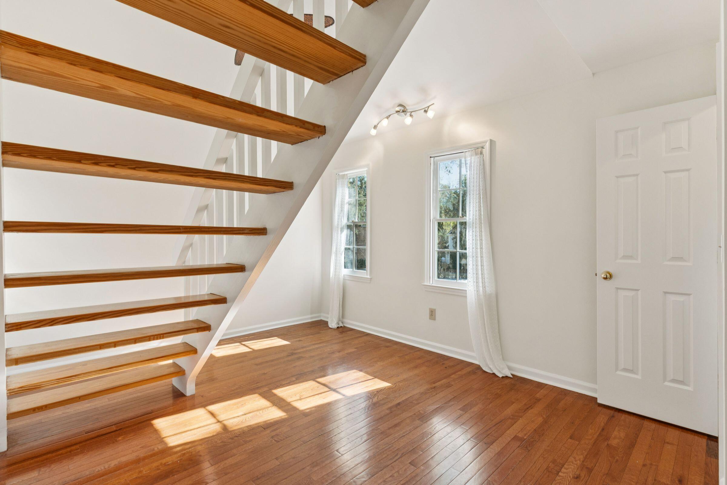 1063 Plantation Lane Mount Pleasant, SC 29464 - Photo 22 of 35 1063 Plantation Lane-KeenEye-022