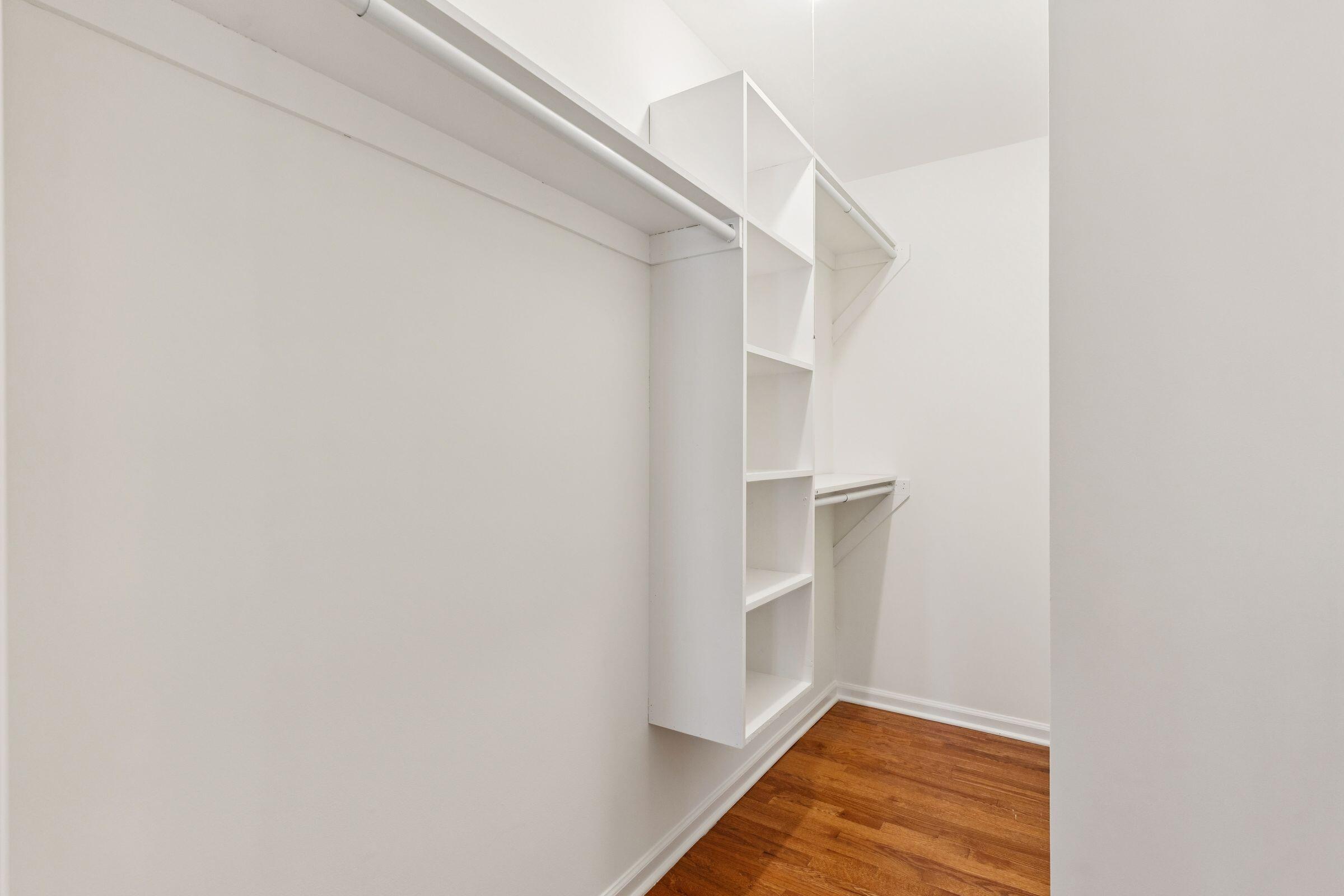 1063 Plantation Lane Mount Pleasant, SC 29464 - Photo 28 of 35 1063 Plantation Lane-KeenEye-029