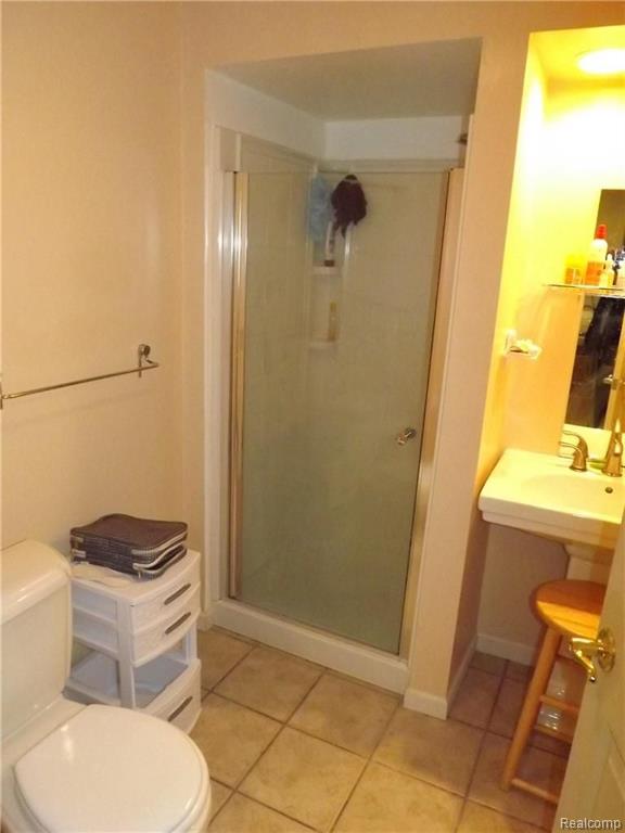 2168 London Bridge Drive, Unit 53 Rochester Hills, MI 48307 - Photo 12 of 17